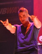 imagebam.com
