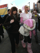 Paris Hilton BFF