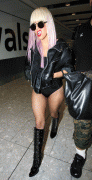 09275f46205463 Fotos: Lady Gaga mostrando la cola en el aeropuerto